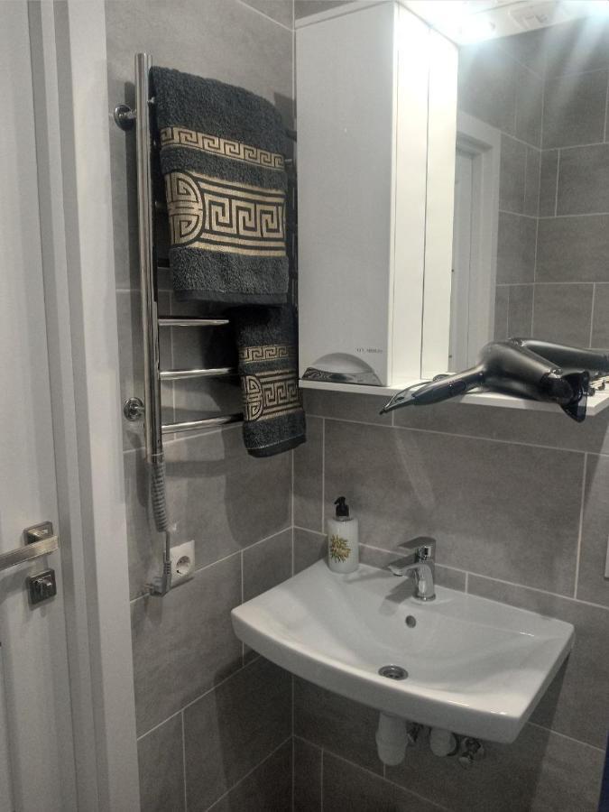 Appartement Як Вдома ! à Oujhorod Extérieur photo