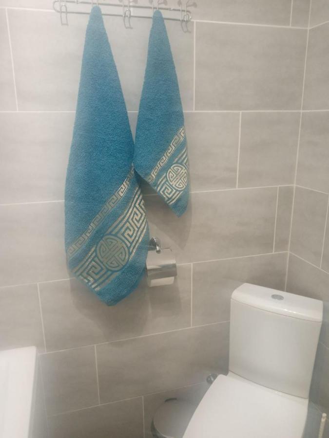 Appartement Як Вдома ! à Oujhorod Extérieur photo