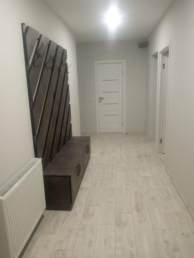 Appartement Як Вдома ! à Oujhorod Extérieur photo